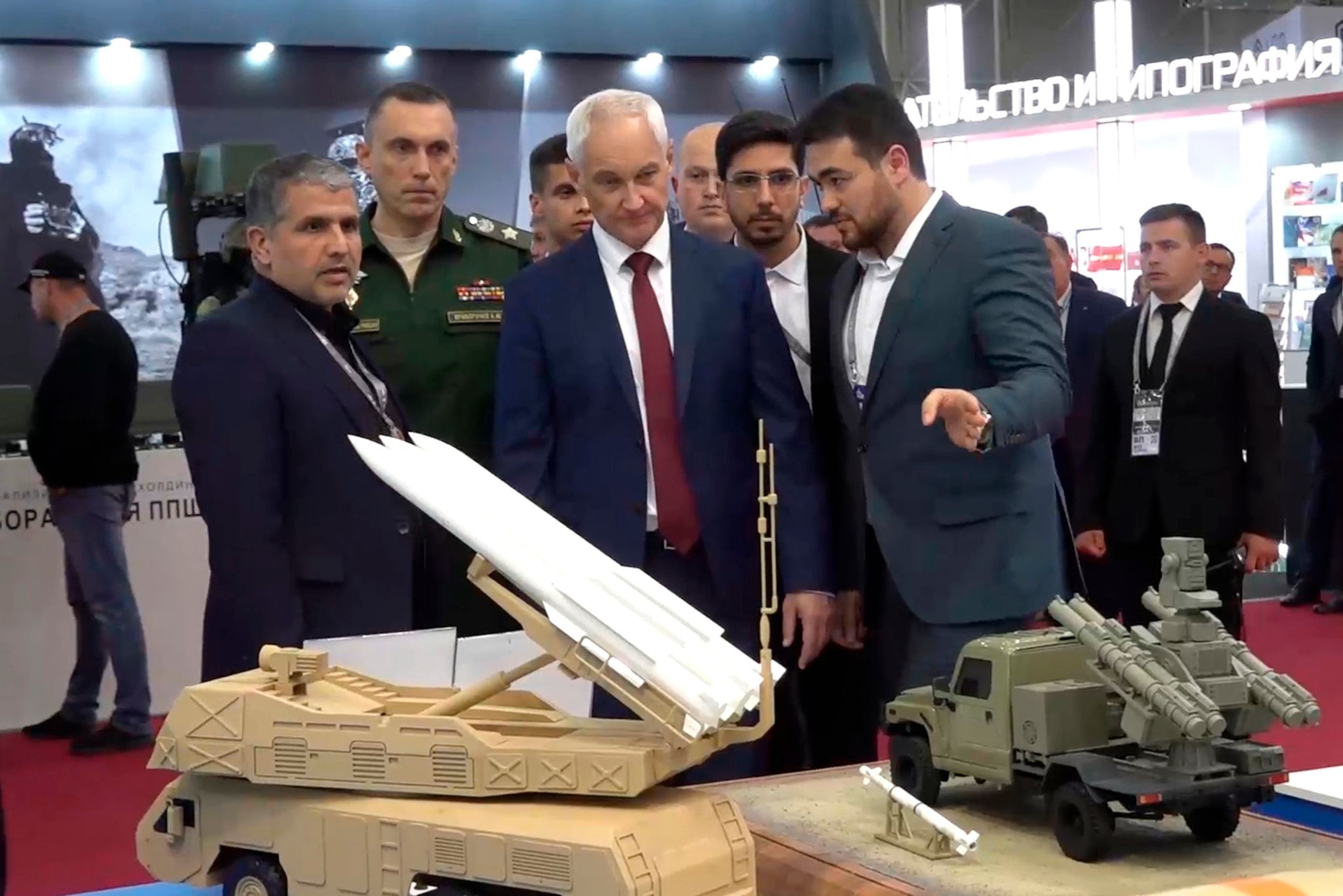 Die jährliche Waffenschau beim Militärforum nahe Moskau gilt als wichtige Präsentationsplattform für die russische Rüstungsindustrie. (Archivbild)
