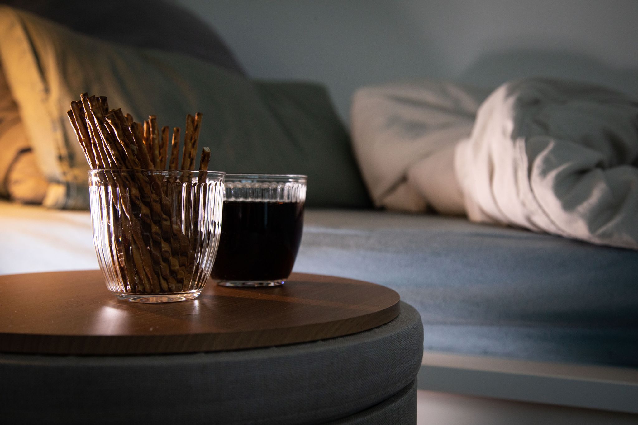 Salzstangen und Cola bei Noro-Virus? In Maßen kein Problem und wenn's unten bleibt ordentlich Elektrolyte.