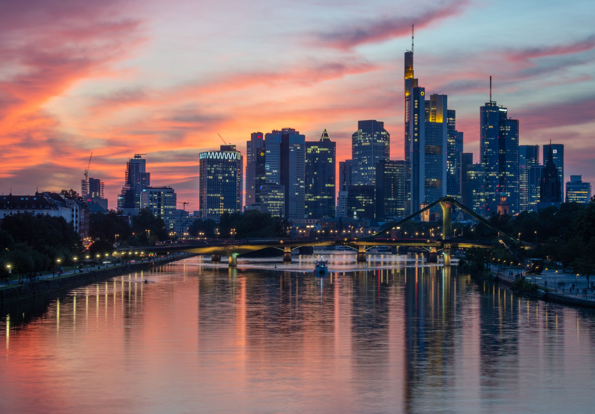 Finanzplatz Frankfurt: Die neue EU-Behörde soll von hier aus Geldwäsche in Europa bekämpfen (Archivbild)