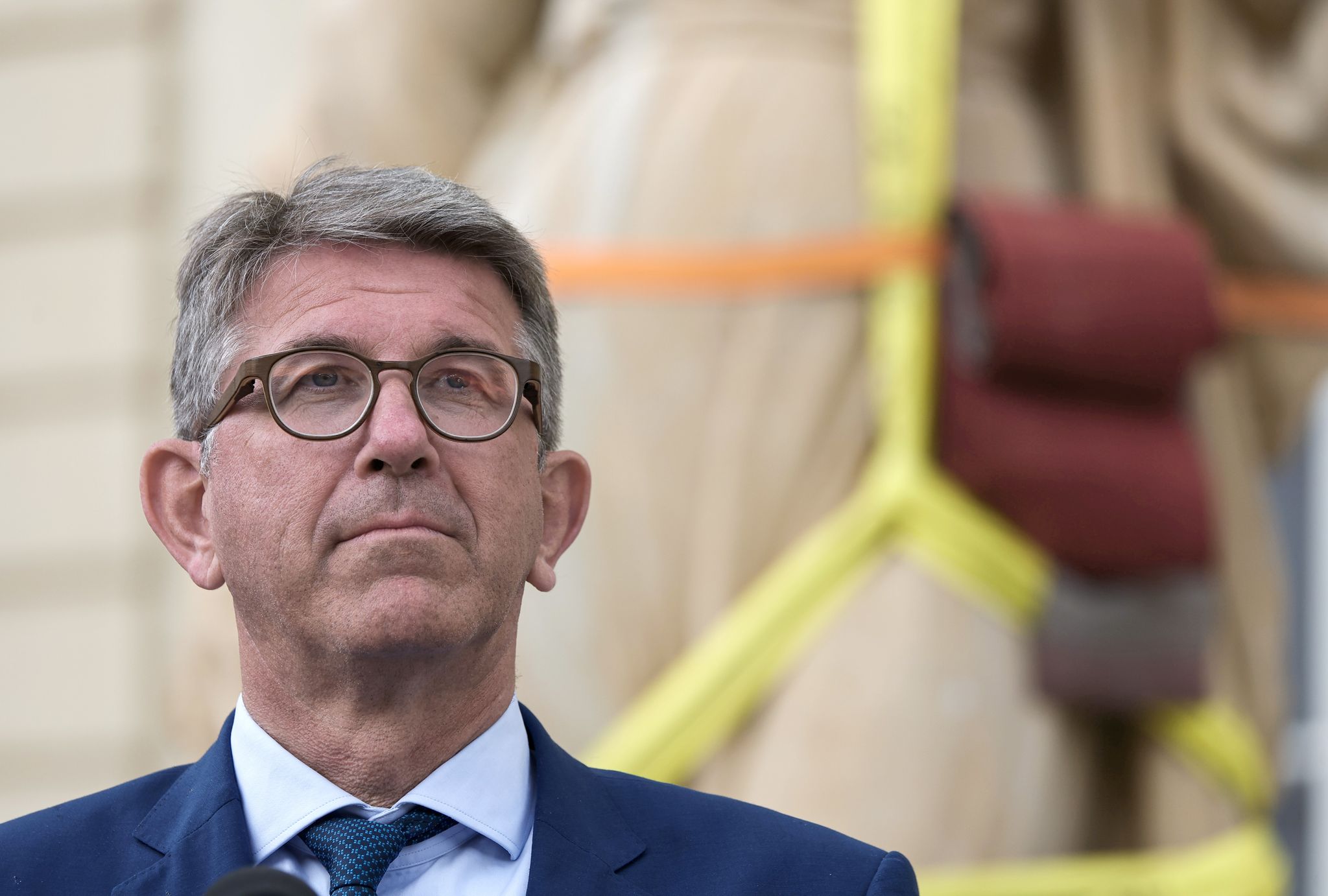 Kulturstaatsminister Wolfram Weimer sorgt sich um die deutsche Filmwirtschaft. (Archivbild)