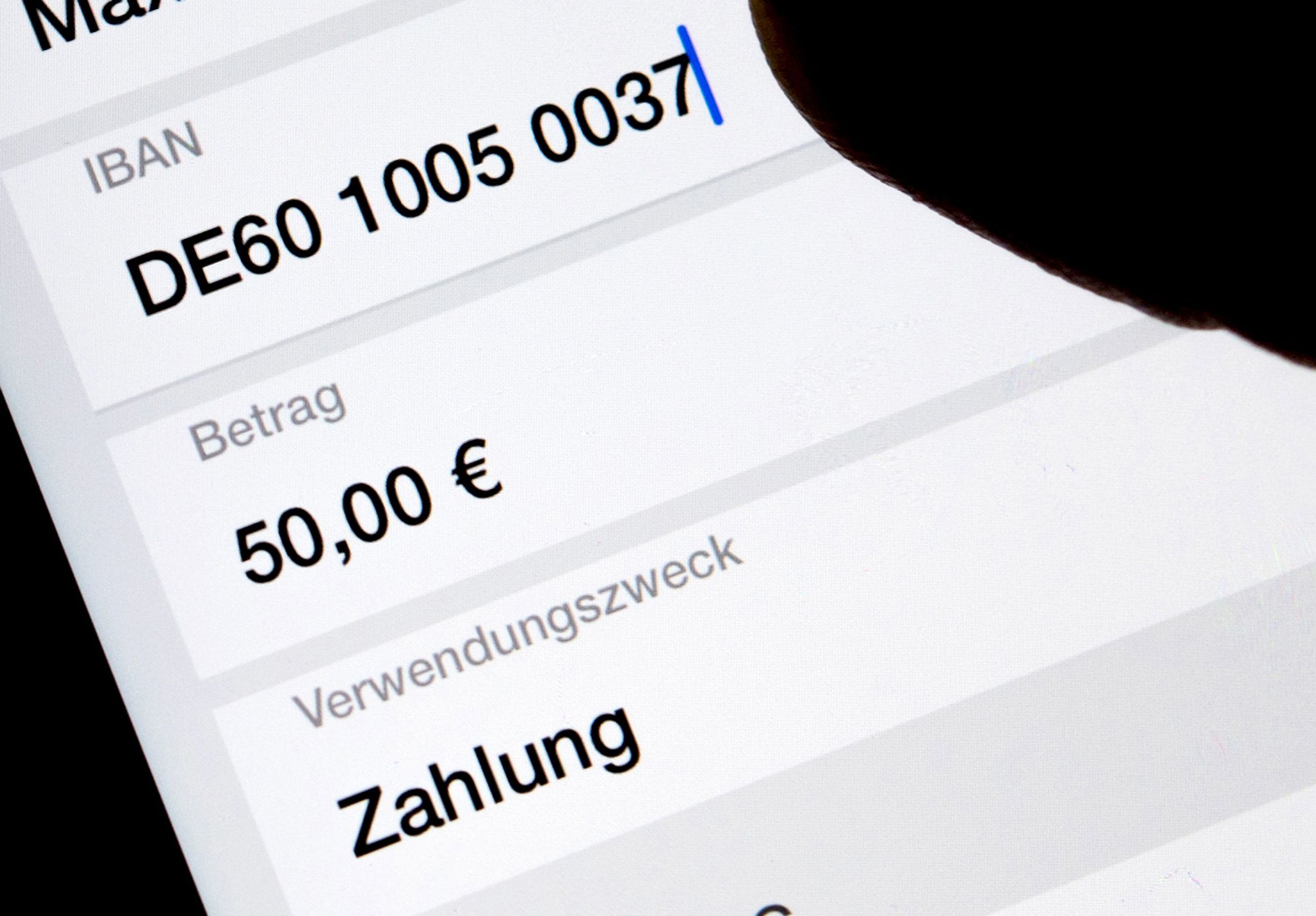 Verpflichtende Überprüfungen des Zahlungsempfängers sollen Überweisungen sicherer machen. (Symbolbild)