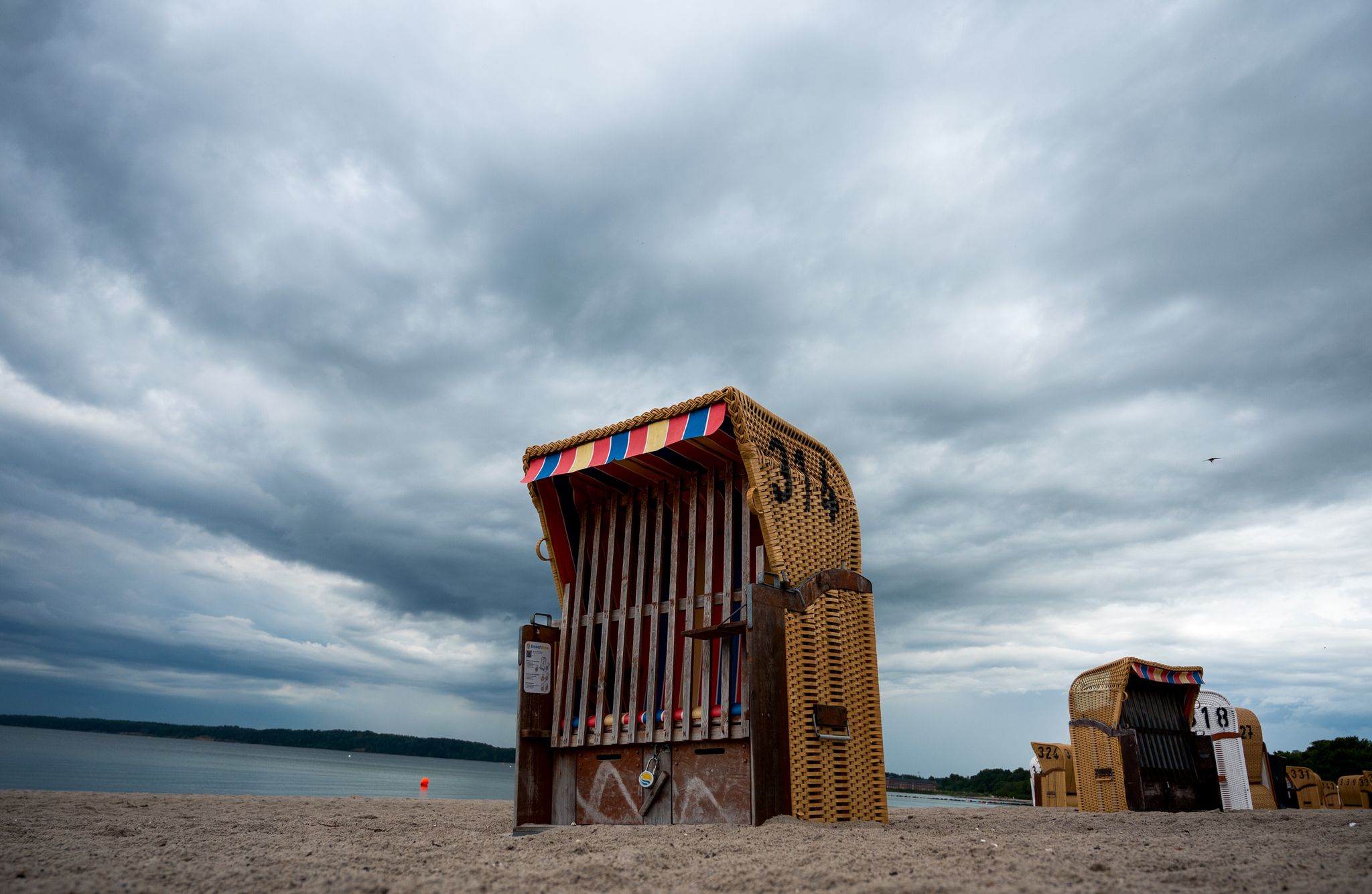 Strandurlaub geplant und dann ist es trüb und kühl? Urlaubsträume sehen anders aus.