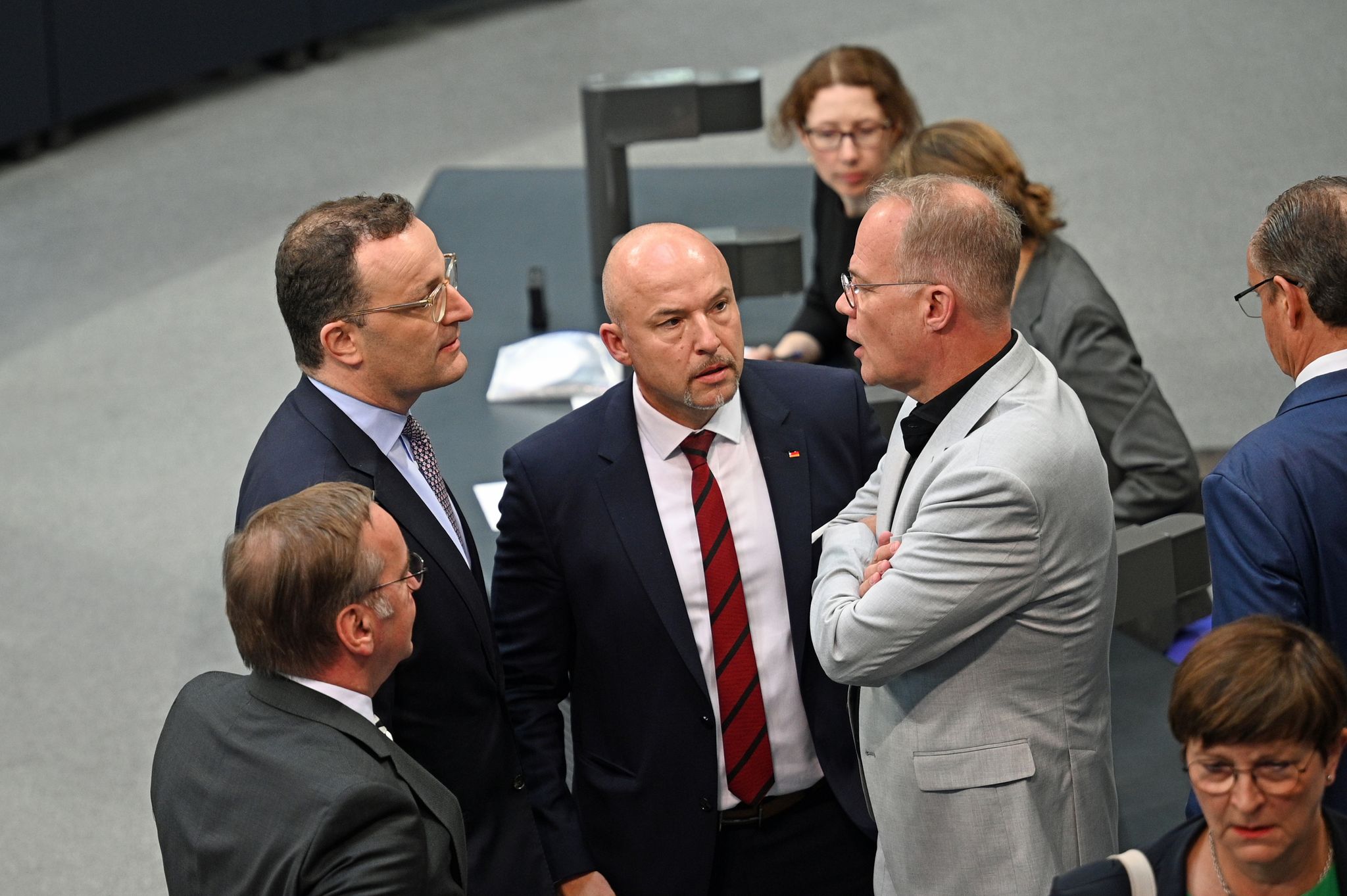 Für die Fraktionschefs von Union und SPD liefen Bundestags-Abstimmungen nicht immer rund. (Archivbild)