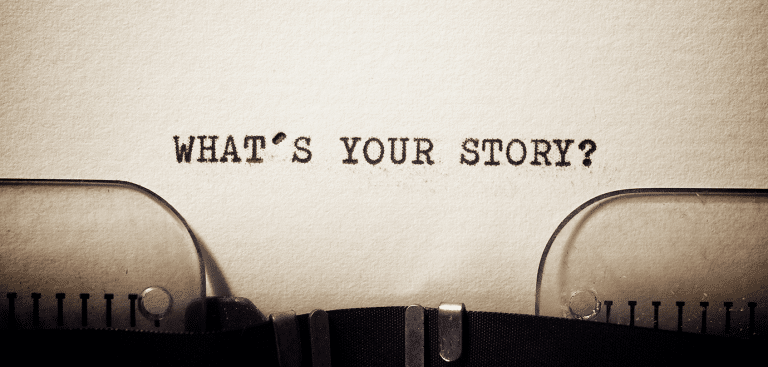 Foto: pedrosala/iStock, Schreibmaschine, Papier, What`s your story?