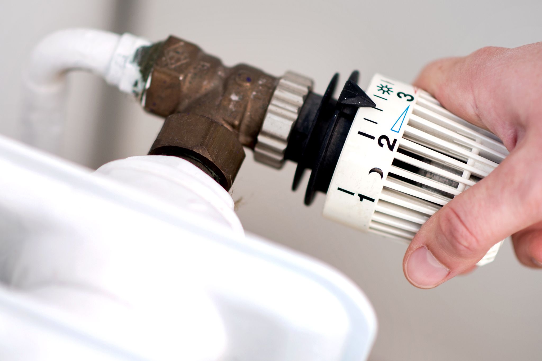 Die Heizkosten dürften in diesem Jahr steigen - wie stark, hängt von der Art der Wärmeerzeugung ab. (Symbolbild)