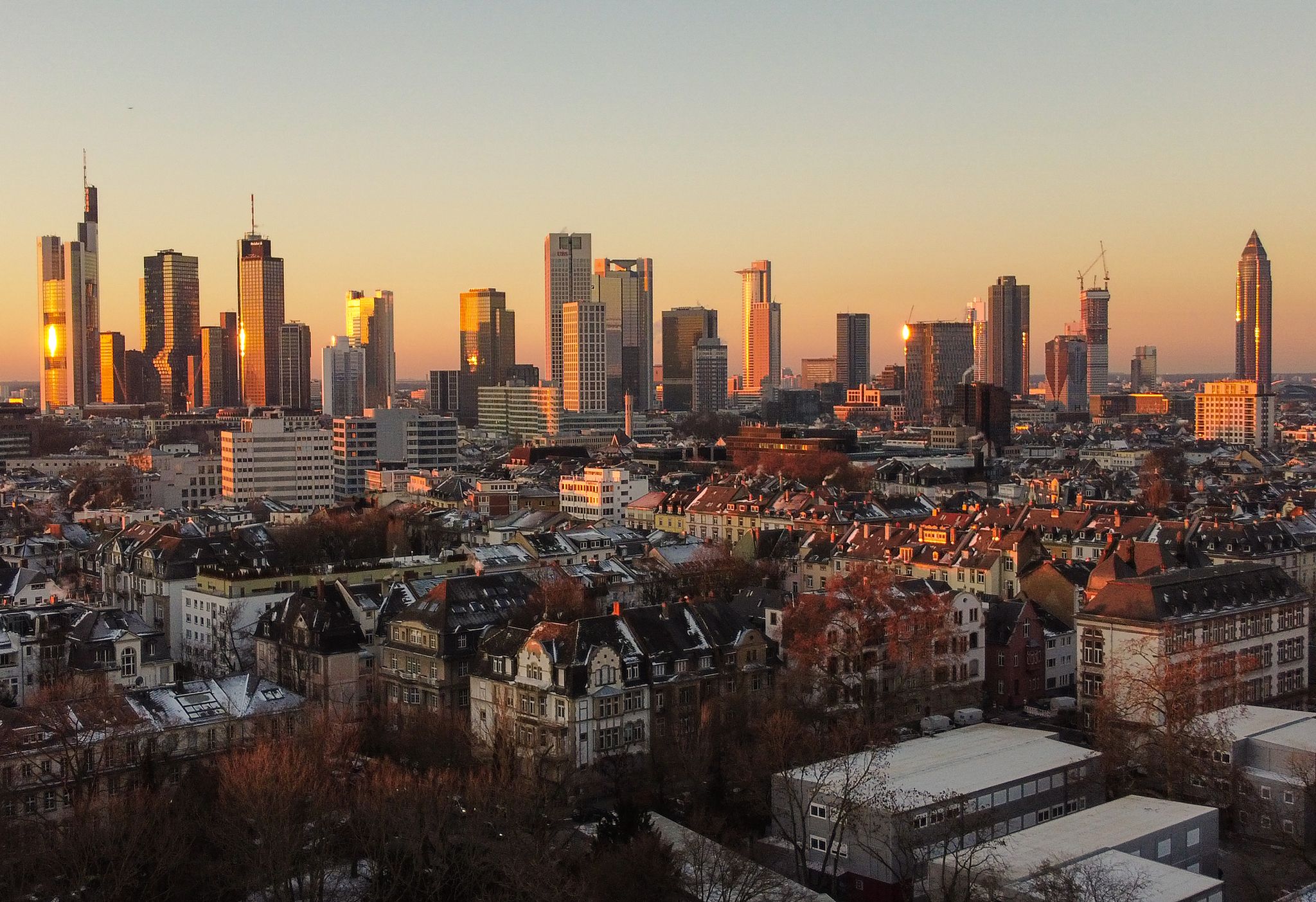 Das Risiko für eine Immobilienblase in Frankfurt ist nach Einschätzung der Schweizer Bank UBS gesunken (Archivbild).