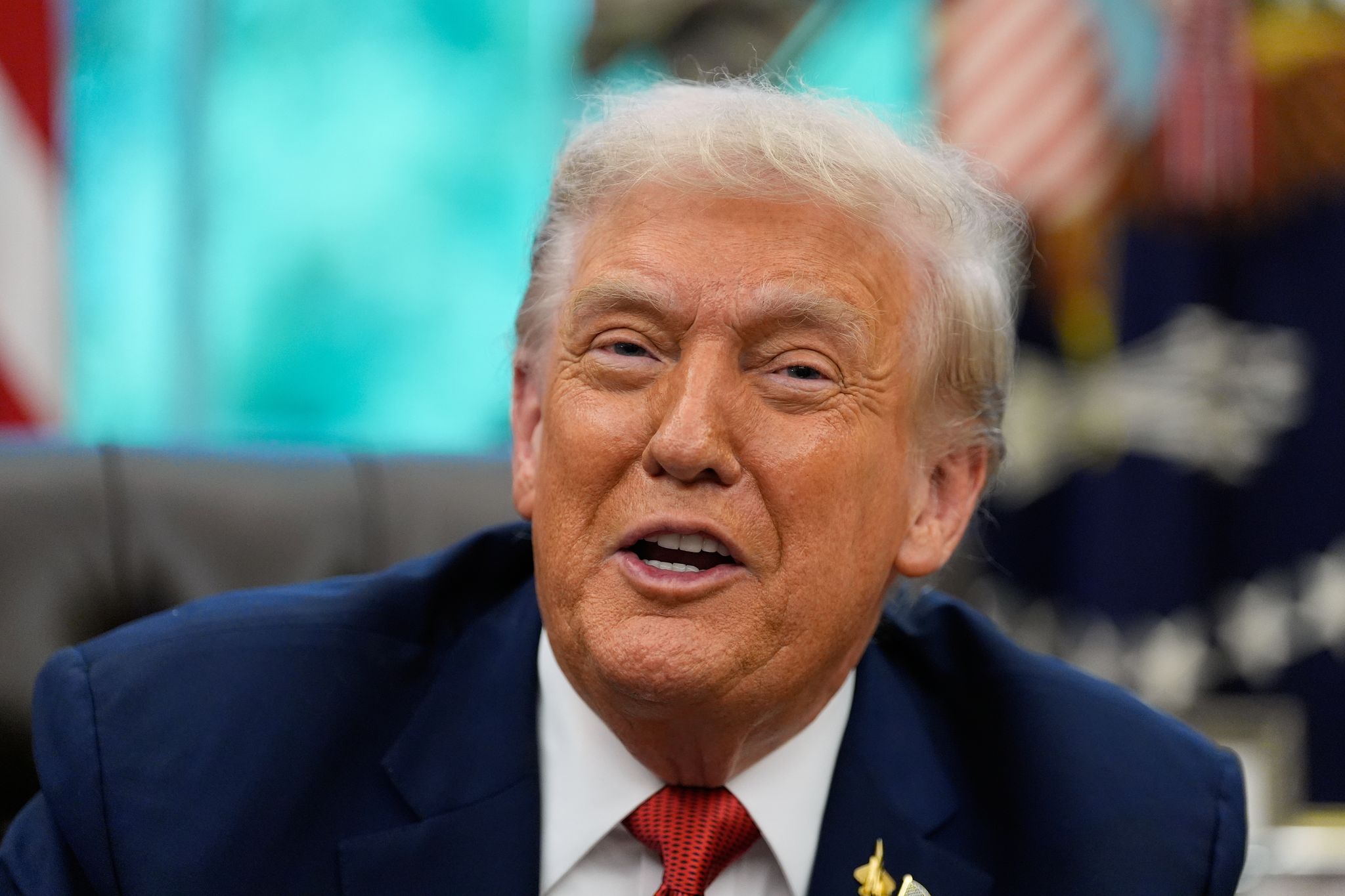 US-Präsident Trump will Zölle in Höhe von 100 Prozent auf importierte Arzneimittel erheben lassen.