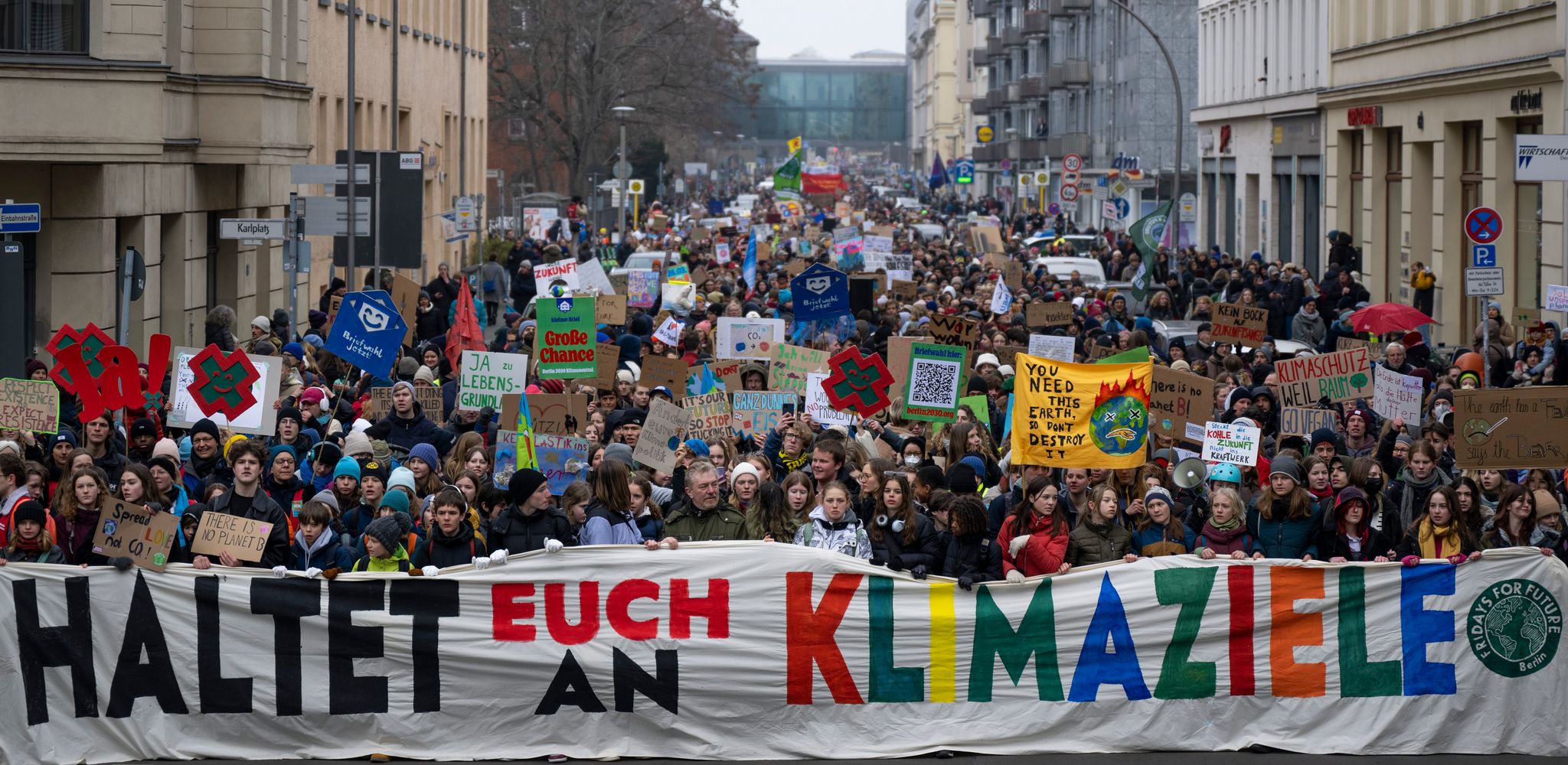 Bislang gibt es EU-Klimaziele für 2030 und 2050. Laut EU-Klimagesetz muss es auch ein verbindliches Ziel für 2040 geben.