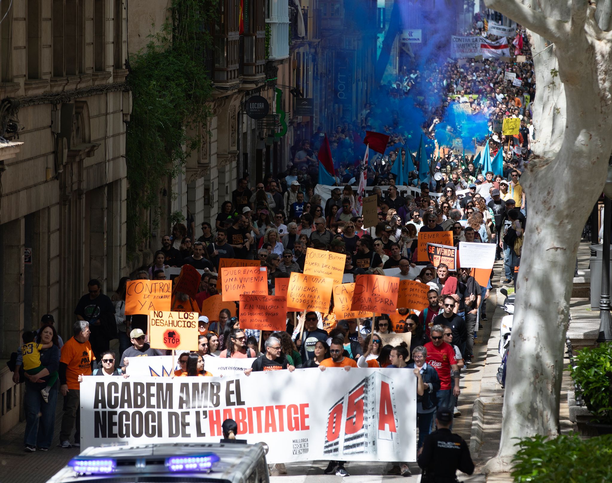 Im April gingen im ganzen Land Zehntausende auf die Straße. (Archivfoto)