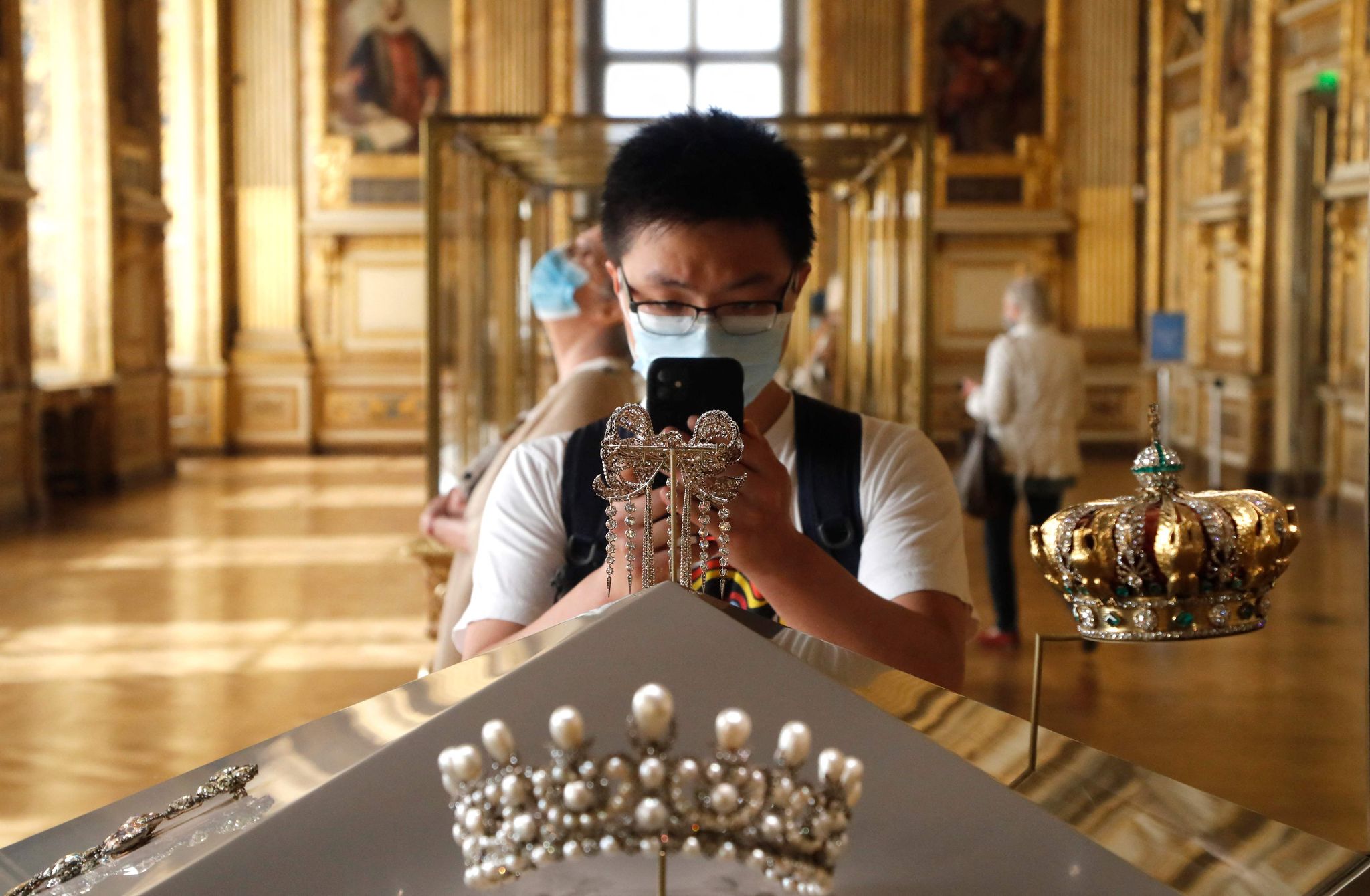 Die beim Einbruch in den Louvre erbeuteten Schmuckstücke sind von unschätzbarem Wert (Archivbild).