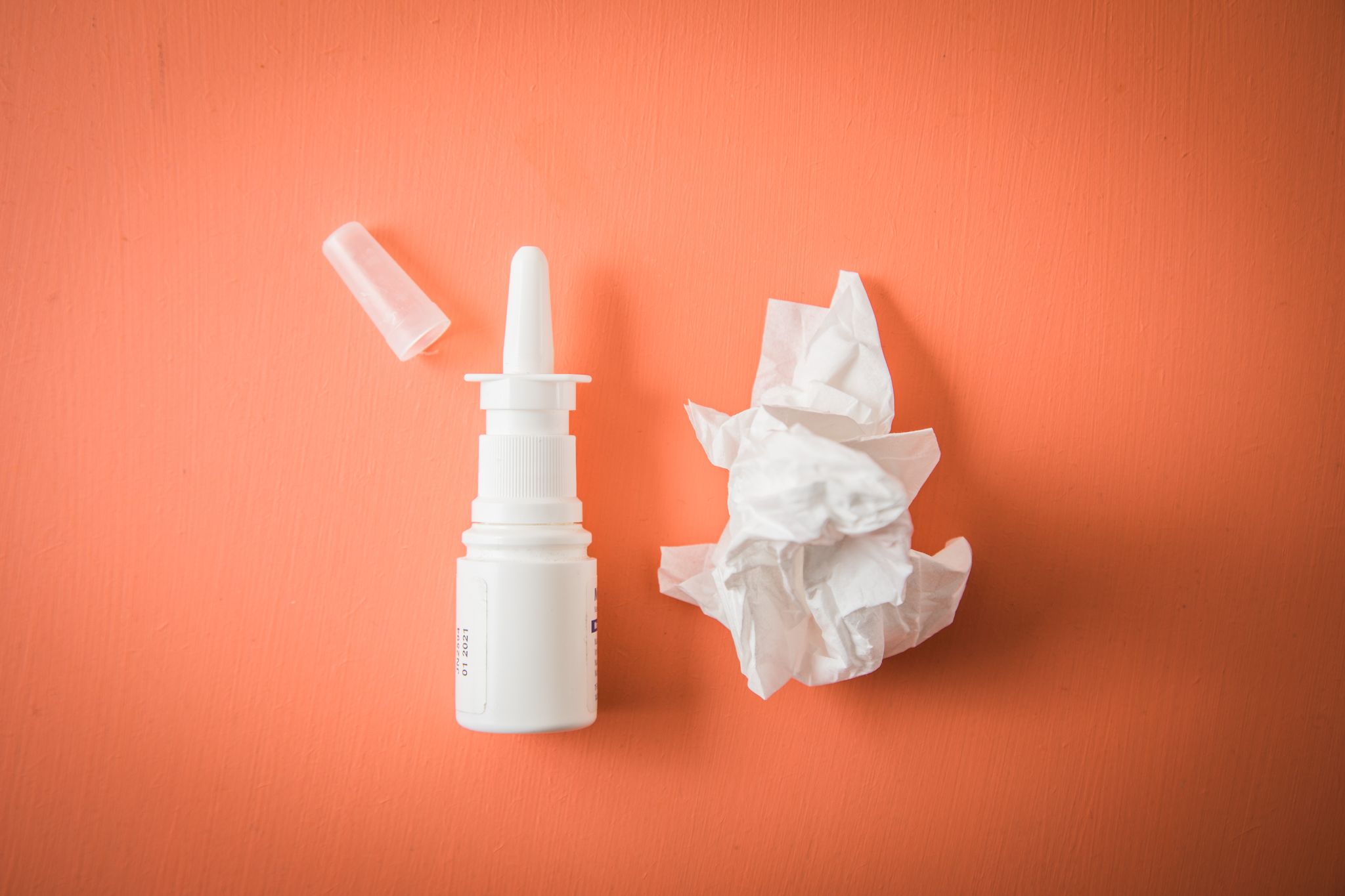 Abschwellende Nasensprays sollte man höchstens sieben Tage am Stück anwenden.