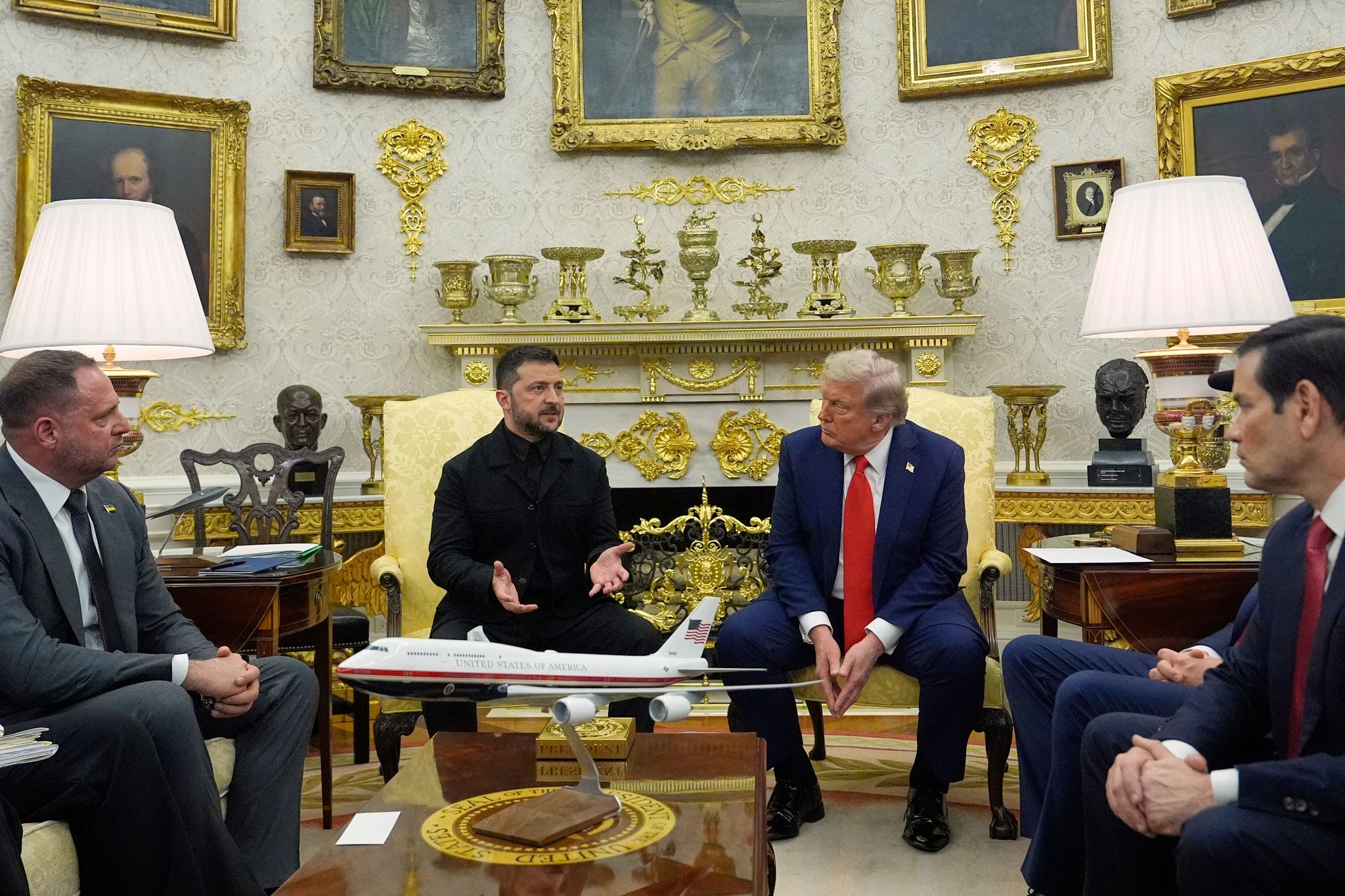 Der ukrainische Staatschef Wolodymyr Selenskyj reist ein weiteres Mal in die USA, um von Washington neue Waffen für den Krieg mit Russland zu erbitten. (Archivbild)