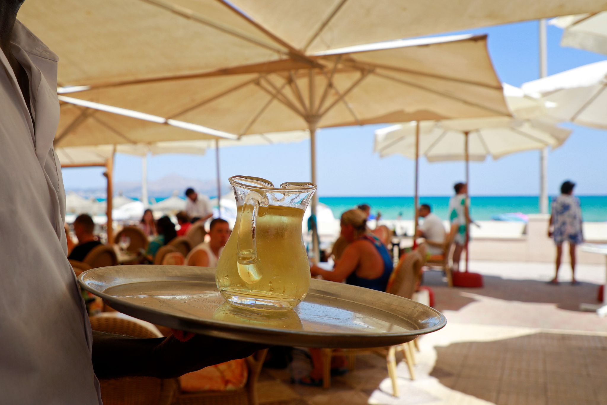 Anderes Land, anderes Rentenniveau: Wer im Ausland arbeitet, sichert sich unter Umständen auch dort Rentenansprüche.