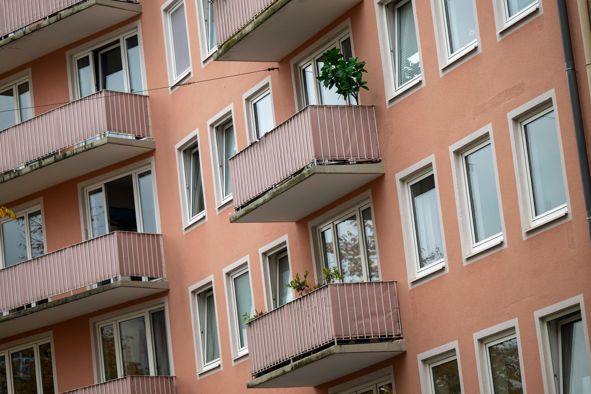 In München lag die durchschnittliche Kaltmiete mit etwa 23 Euro je Quadratmeter an der Spitze. (Archivbild)