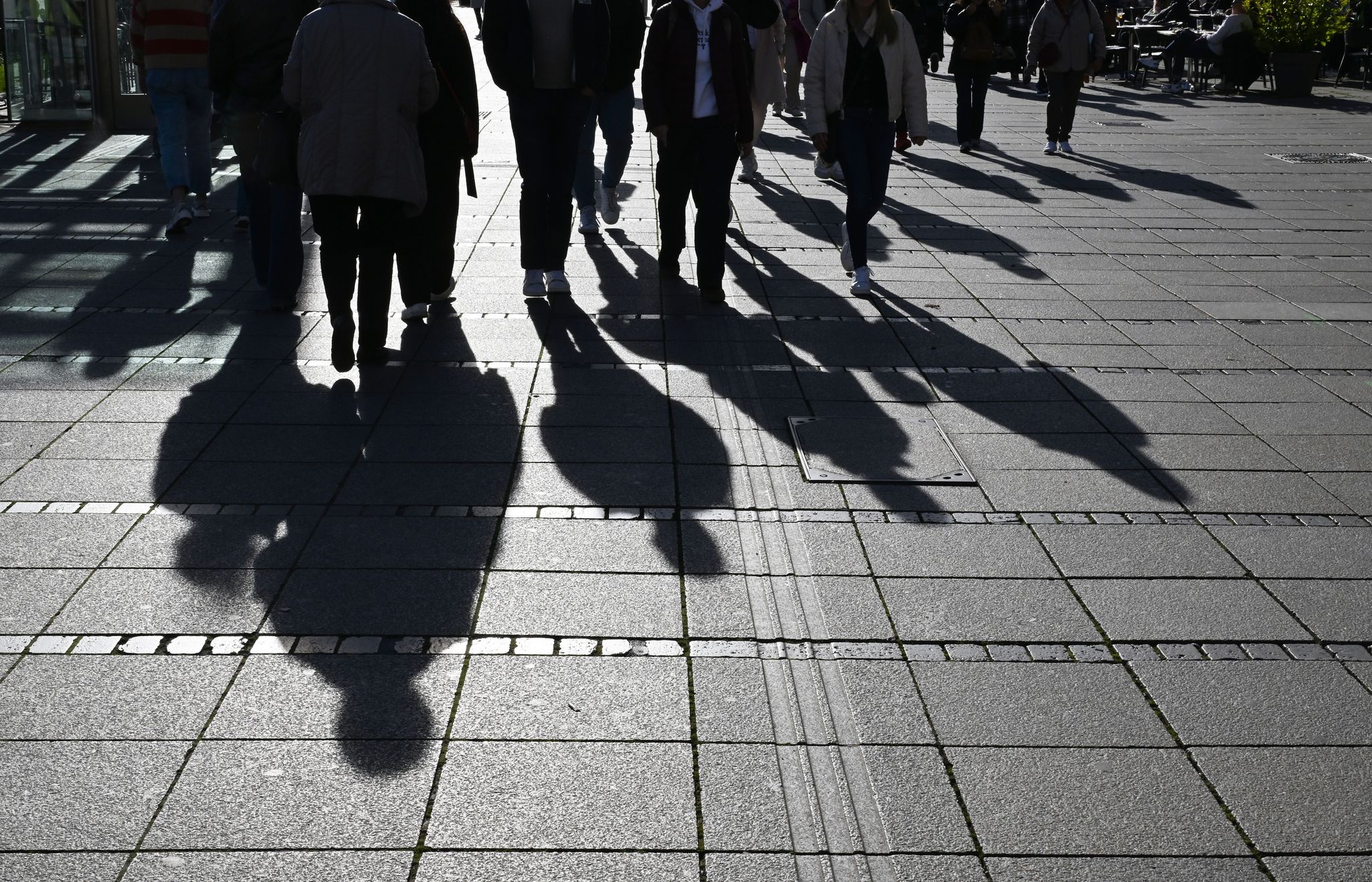 Generell stellen die Wissenschaftler «Gewöhnungseffekte und Normalisierung» bei rechtsextremen Einstellungen fest. (Symbolbild)
