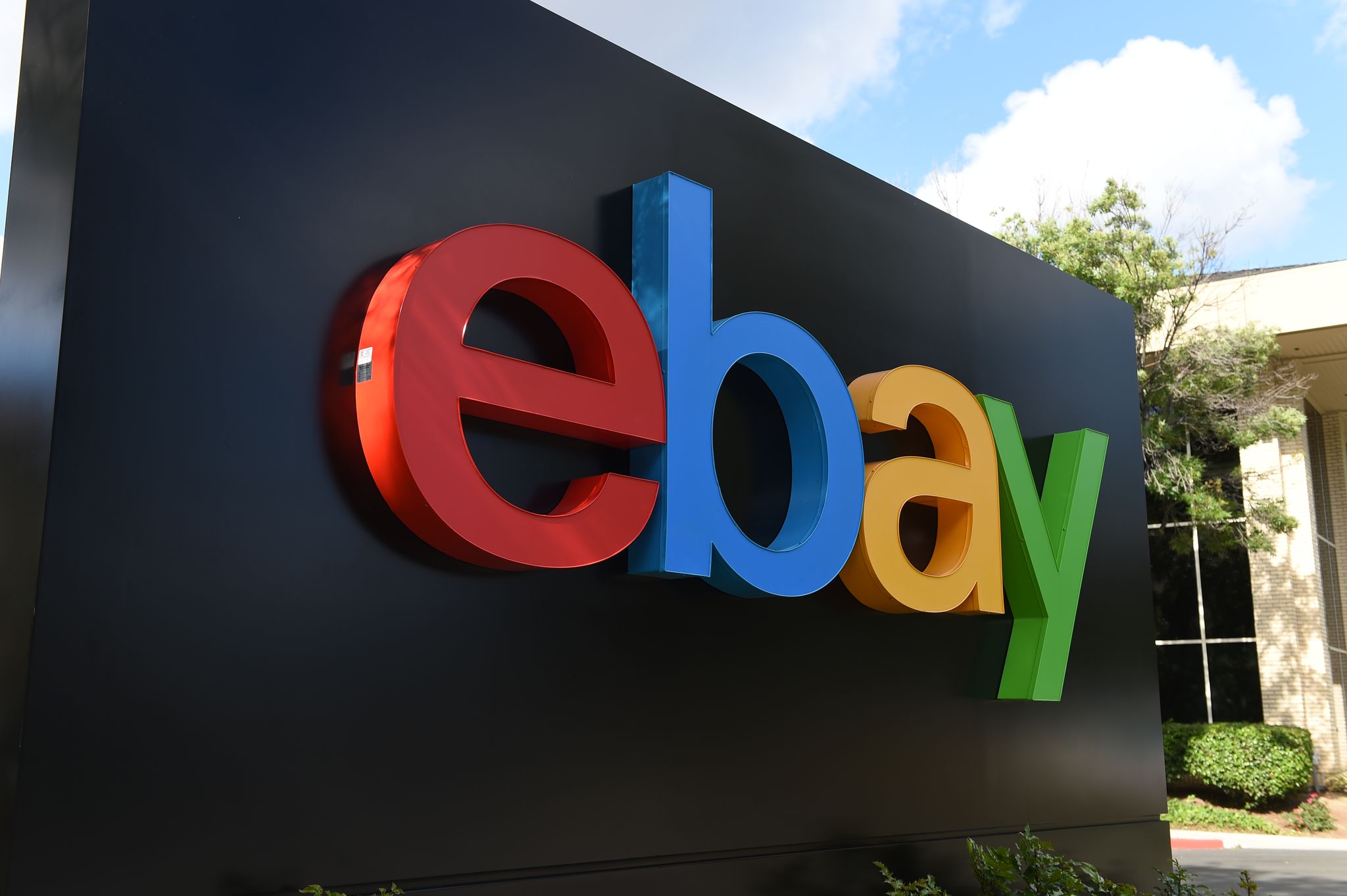 Ebay setzt stark auf die Shopping-Livestreams. (Archivbild)
