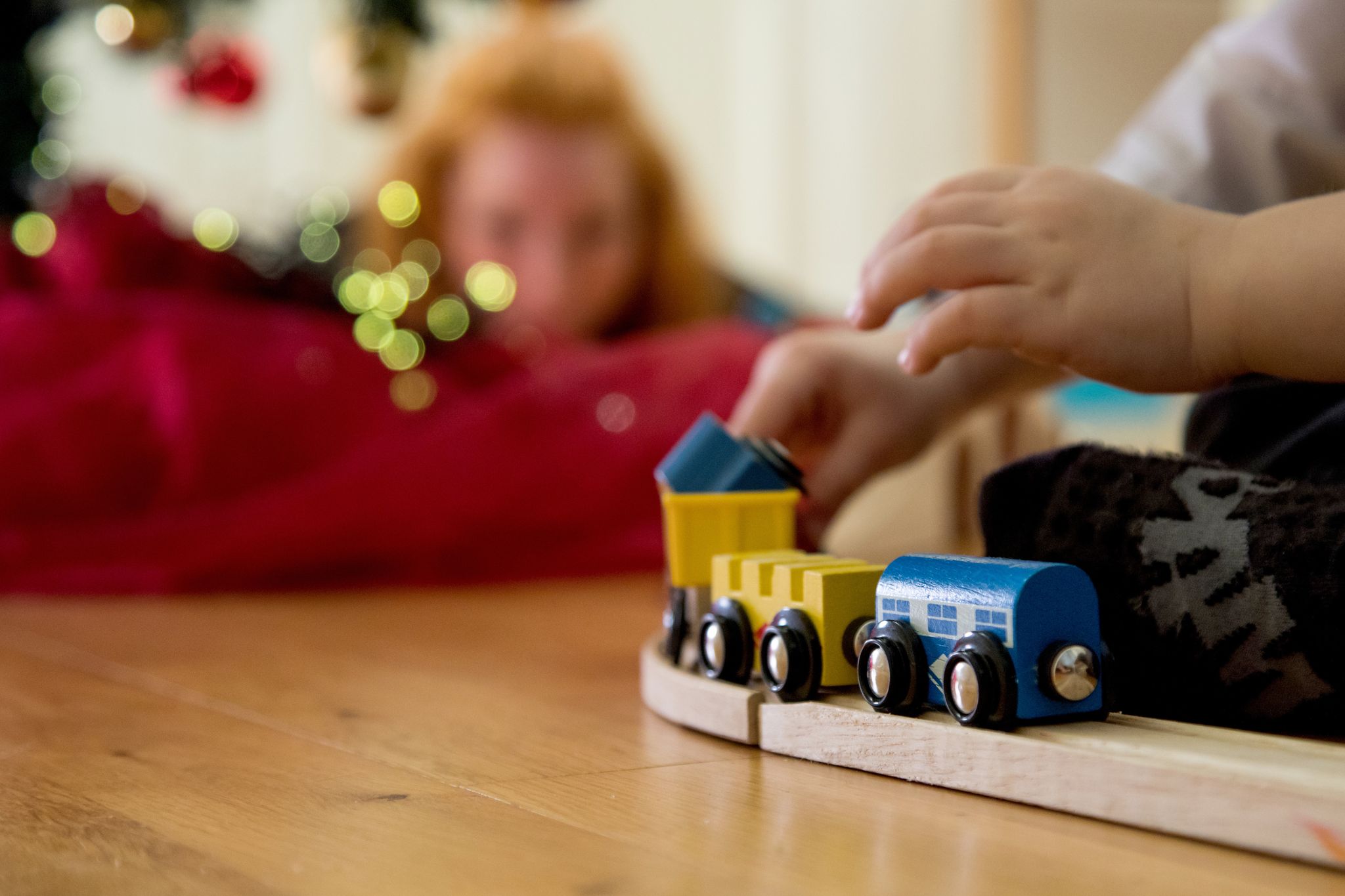 Auch wenn Papa sich von Mama getrennt hat: Finanziell bleiben Ex-Partner miteinander verbunden. Denn es besteht eine Unterhaltspflicht fürs Kind.
