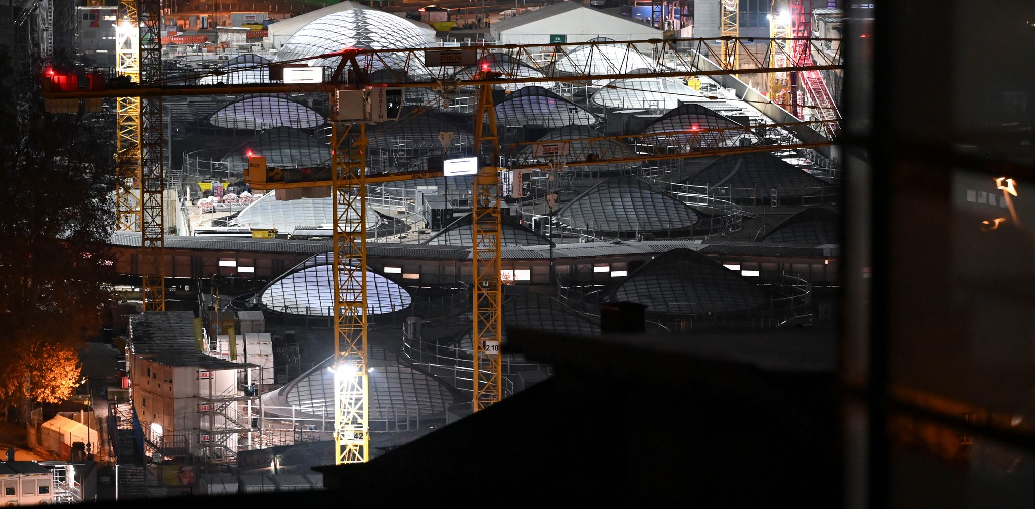 Wann gehen im neuen Stuttgarter Tiefbahnhof auch offiziell die Lichter an?
