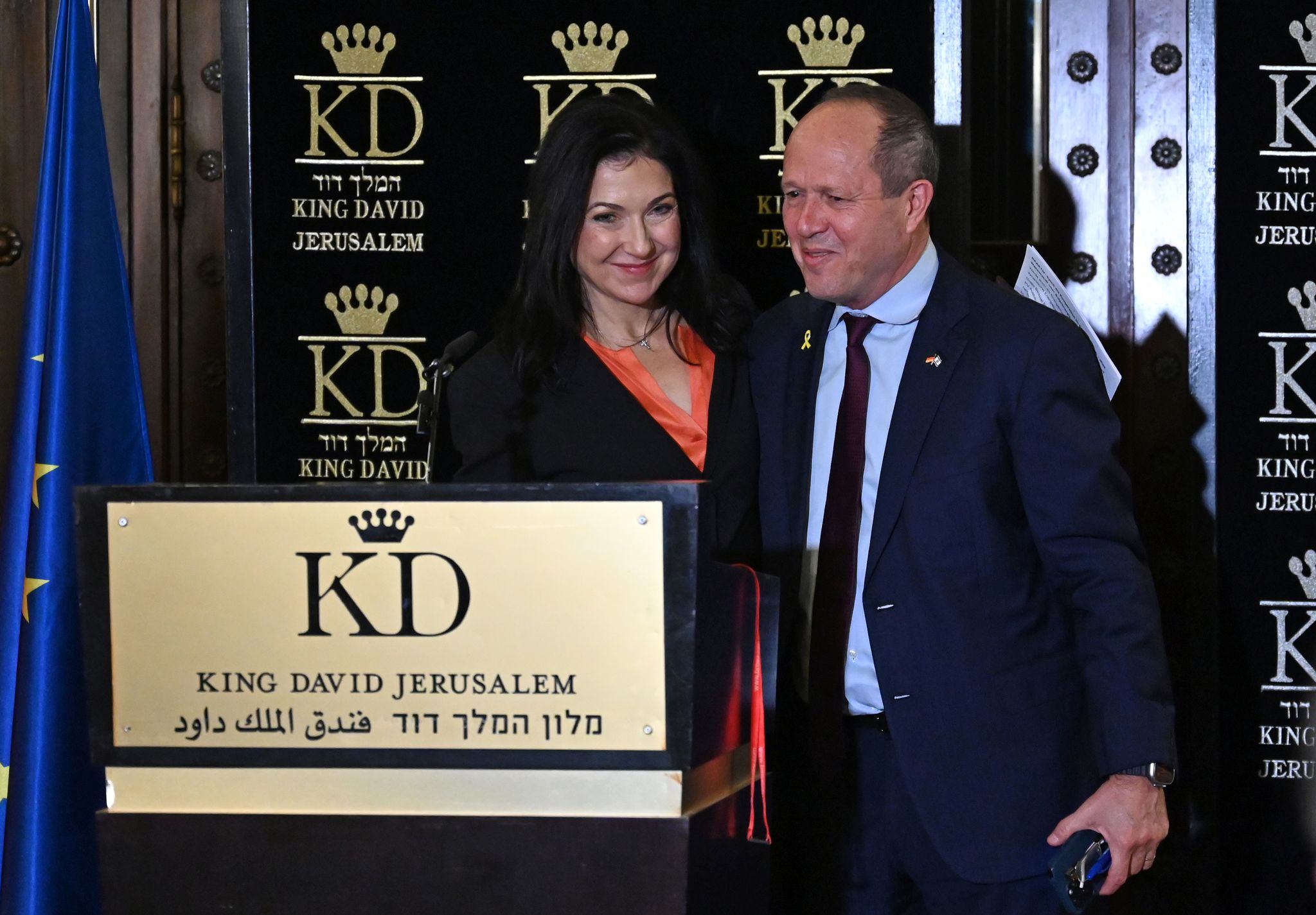 Katherina Reiche (CDU), Bundesministerin für Wirtschaft und Energie, trifft Nir Barkat, Minister für Wirtschaft und Industrie.