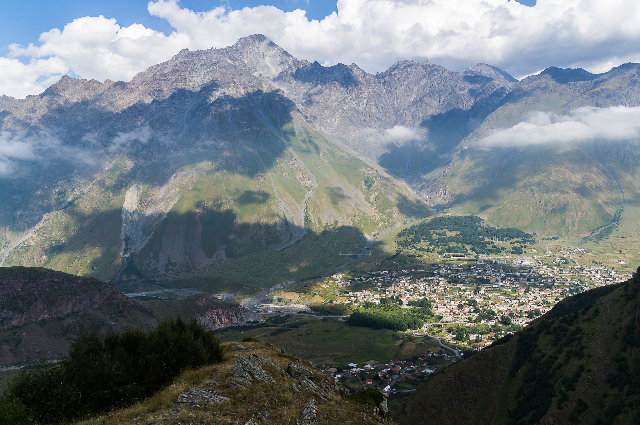 Urlauber müssen bei der Einreise nach Georgien ab dem 1. Januar 2026 eine Kranken- und Unfallversicherung nachweisen können.
