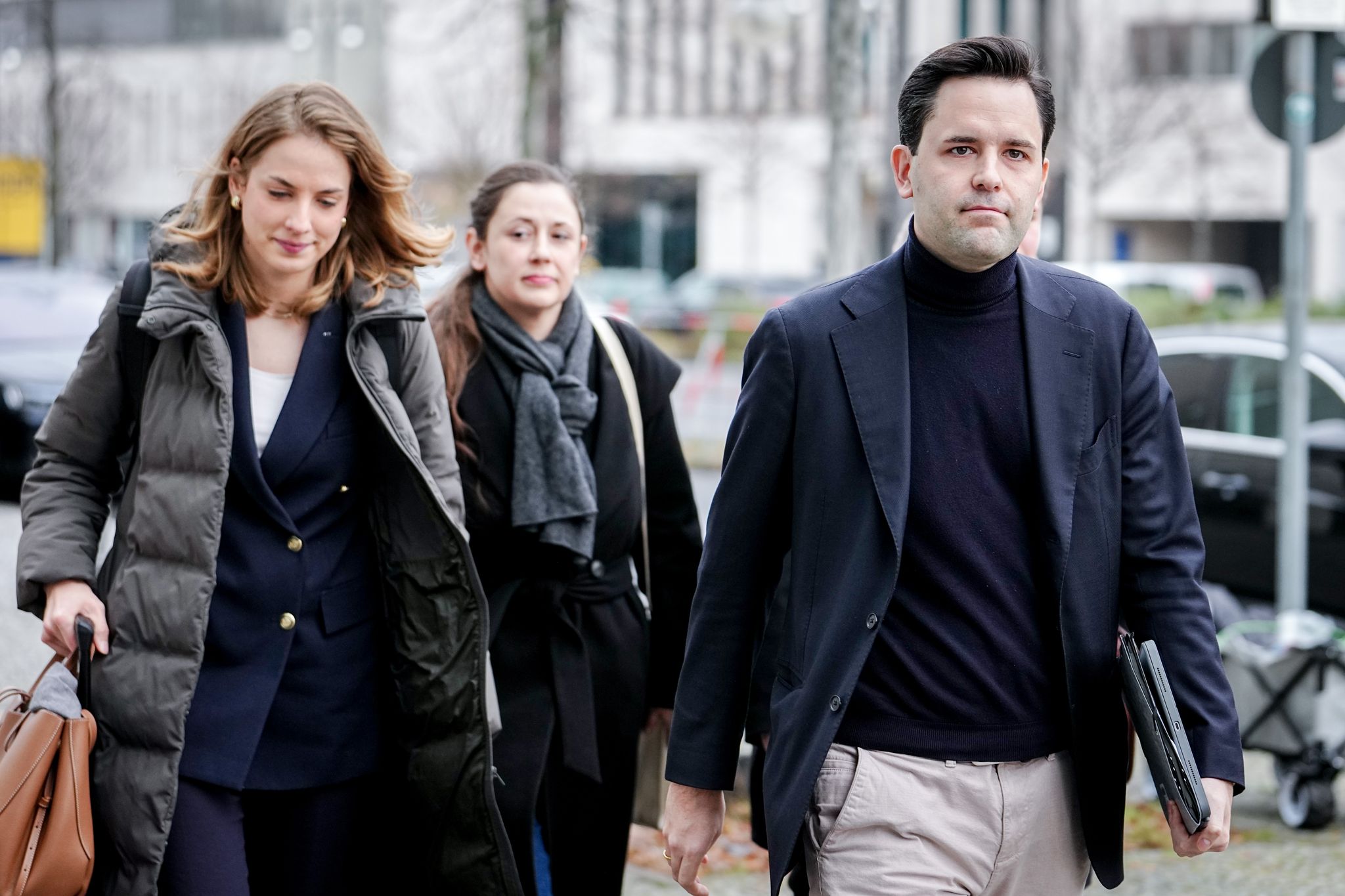 Die Gruppe bleibt im Streit hart.