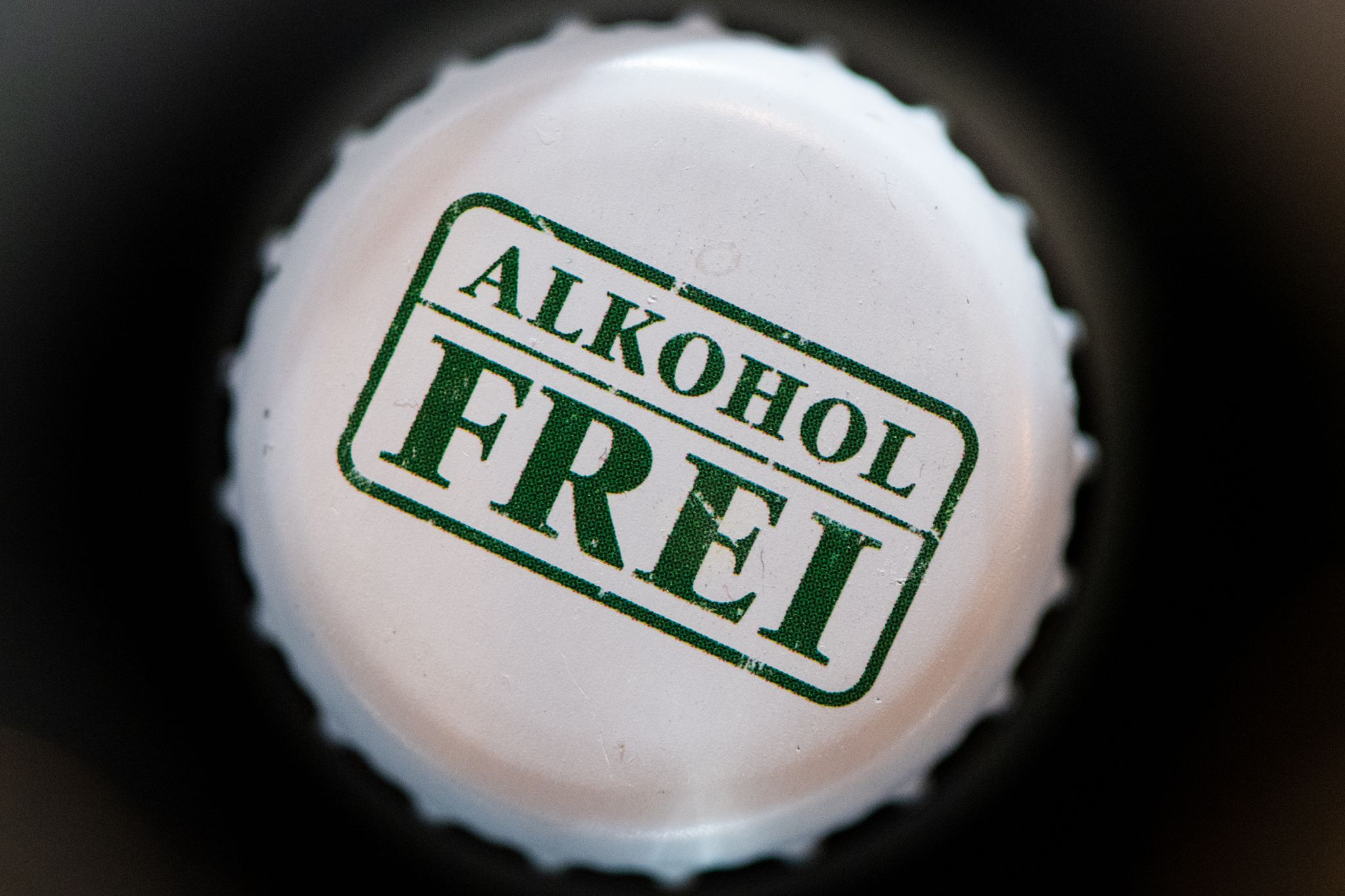 Besserer Schlaf, bessere Haut, bessere Stimmung: Ein Dry January kann viele positive Auswirkungen haben.