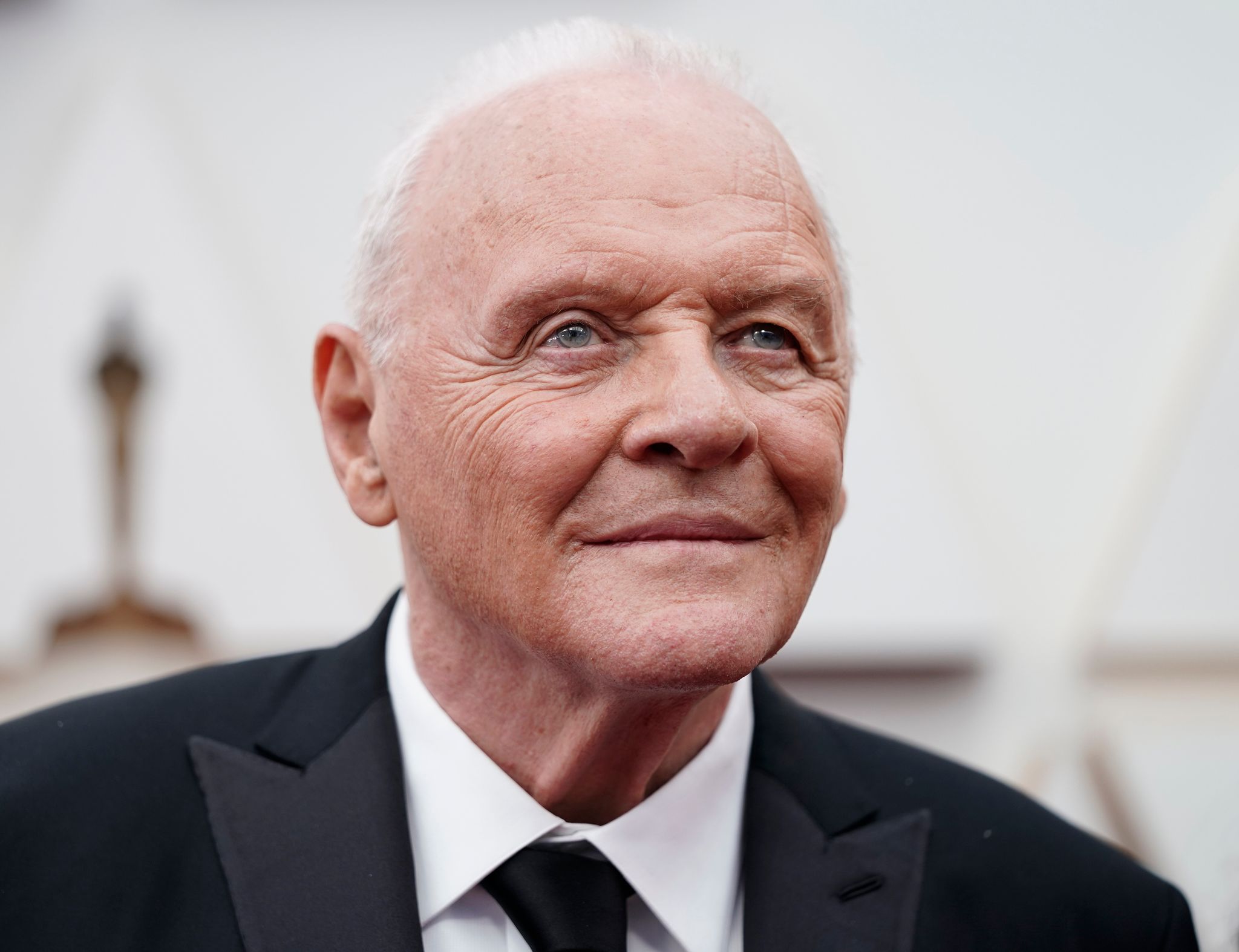 Anthony Hopkins schaute vor 50 Jahren das letzte Mal zu tief ins Glas und wäre danach fast gestorben. (Archivbild)