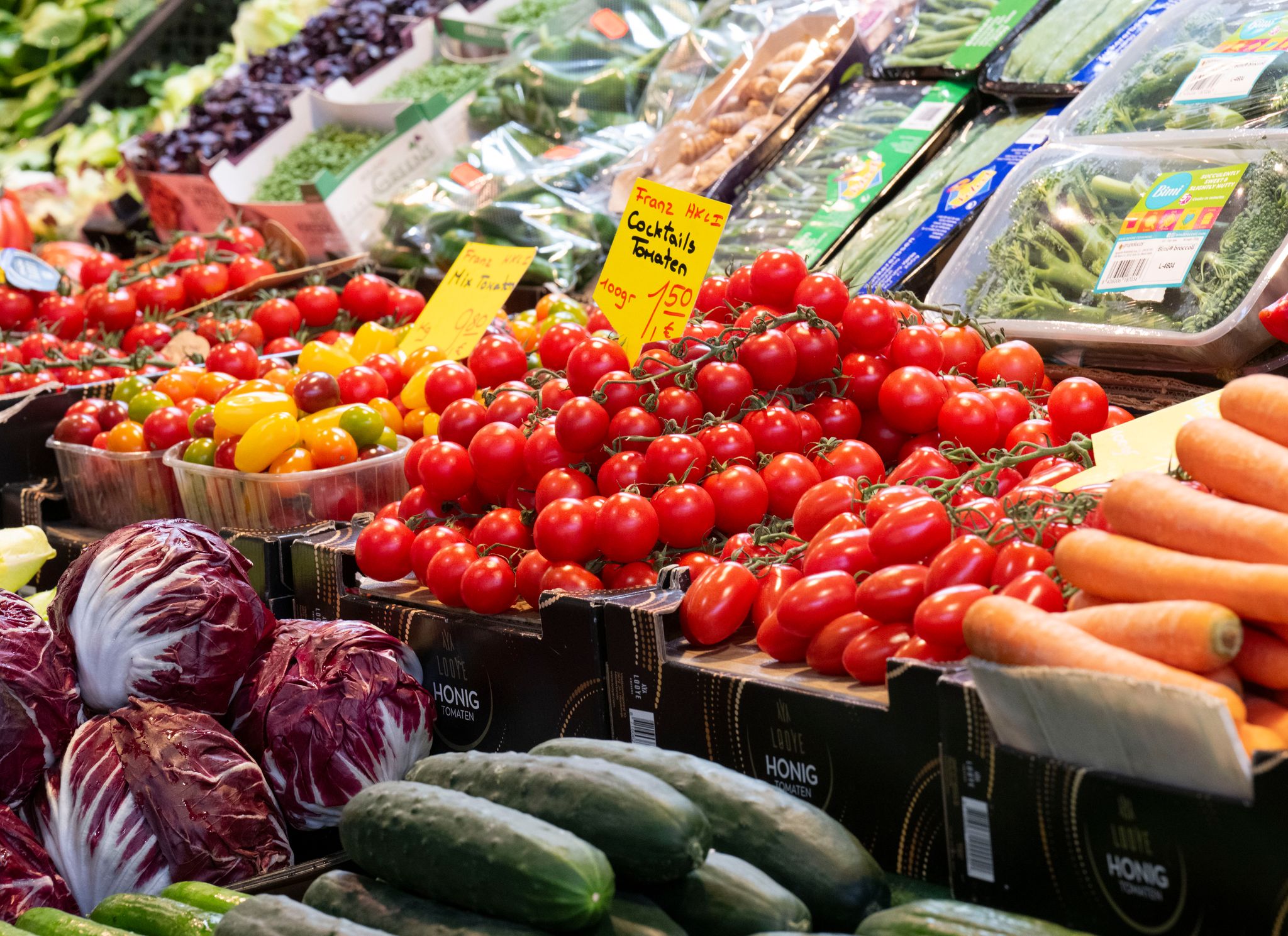 Bei den Lebensmitteln fallen Preissteigerungen für viele Menschen besonders ins Gewicht. (Illustration)