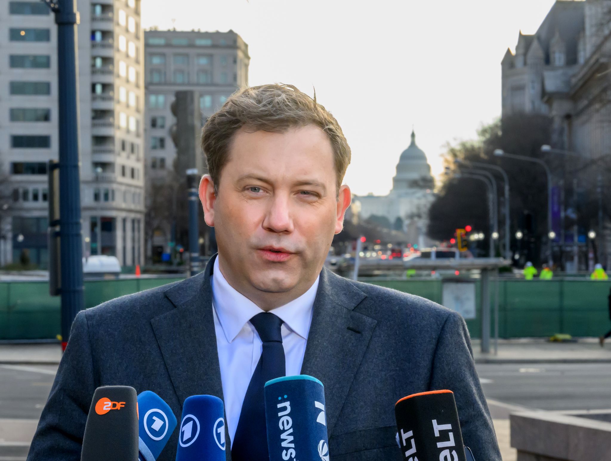 Die USA hatten Finanzminister der G7-Staaten, aber auch von Australien, Südkorea, Indien und Mexiko kurzfristig zu einem Treffen zum Thema eingeladen.