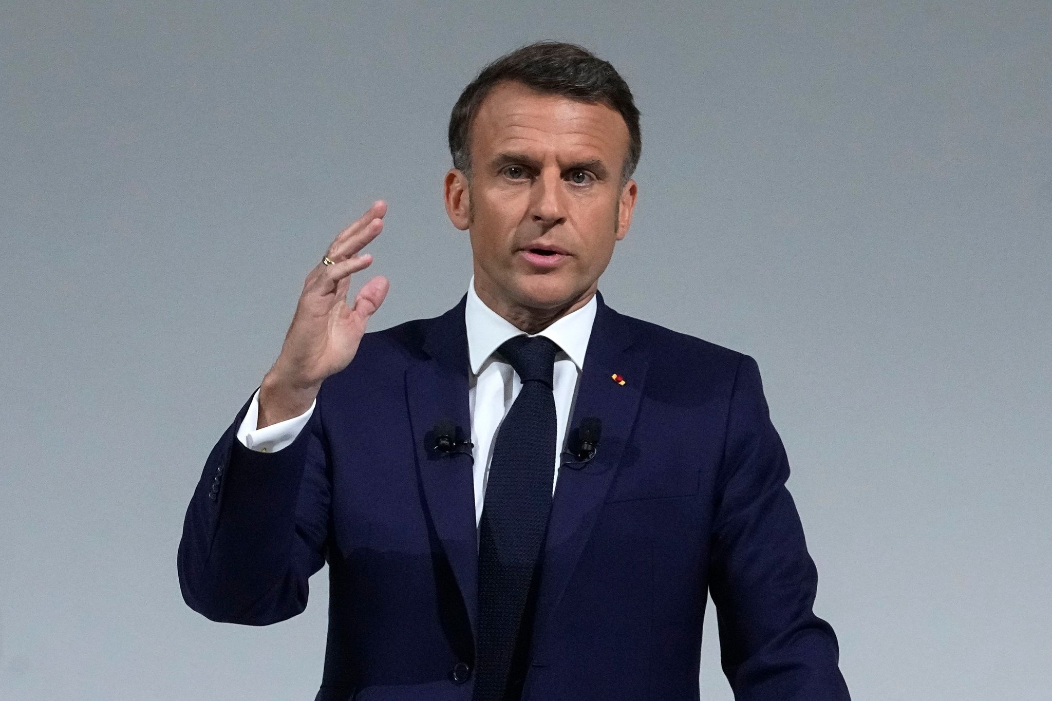 Der französische Präsident Emmanuel Macron hatte als Reaktion auf die Niederlage seiner liberalen Kräfte bei der Europawahl die Nationalversammlung aufgelöst.