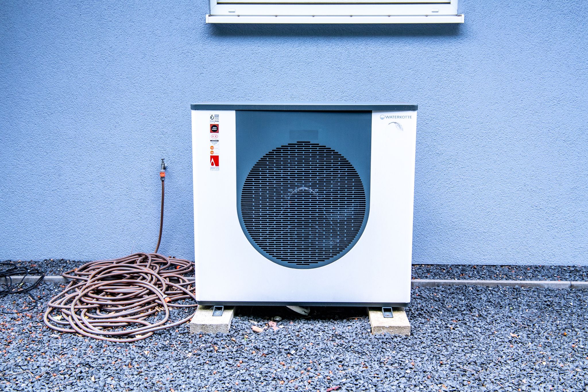 Wärmepumpenbesitzer können von einem Wärmestromtarif profitieren, der jedoch mindestens einen separaten Stromzähler erfordert.